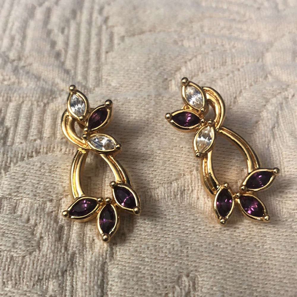 vintage Gold Avon Earrings